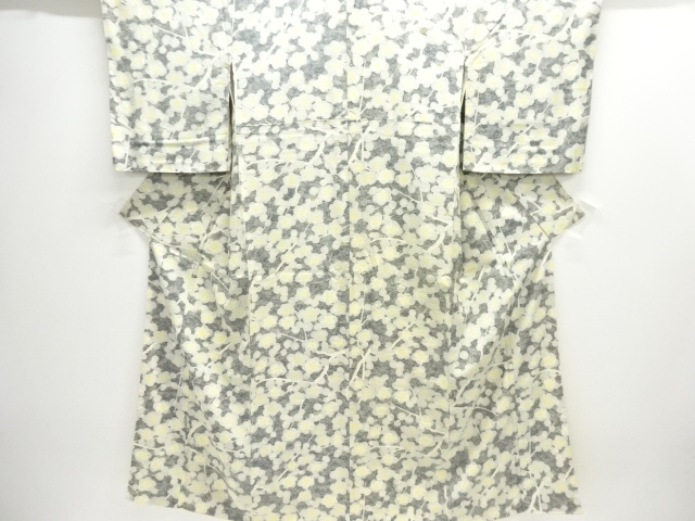 Japanese Kimono / Komon Silk